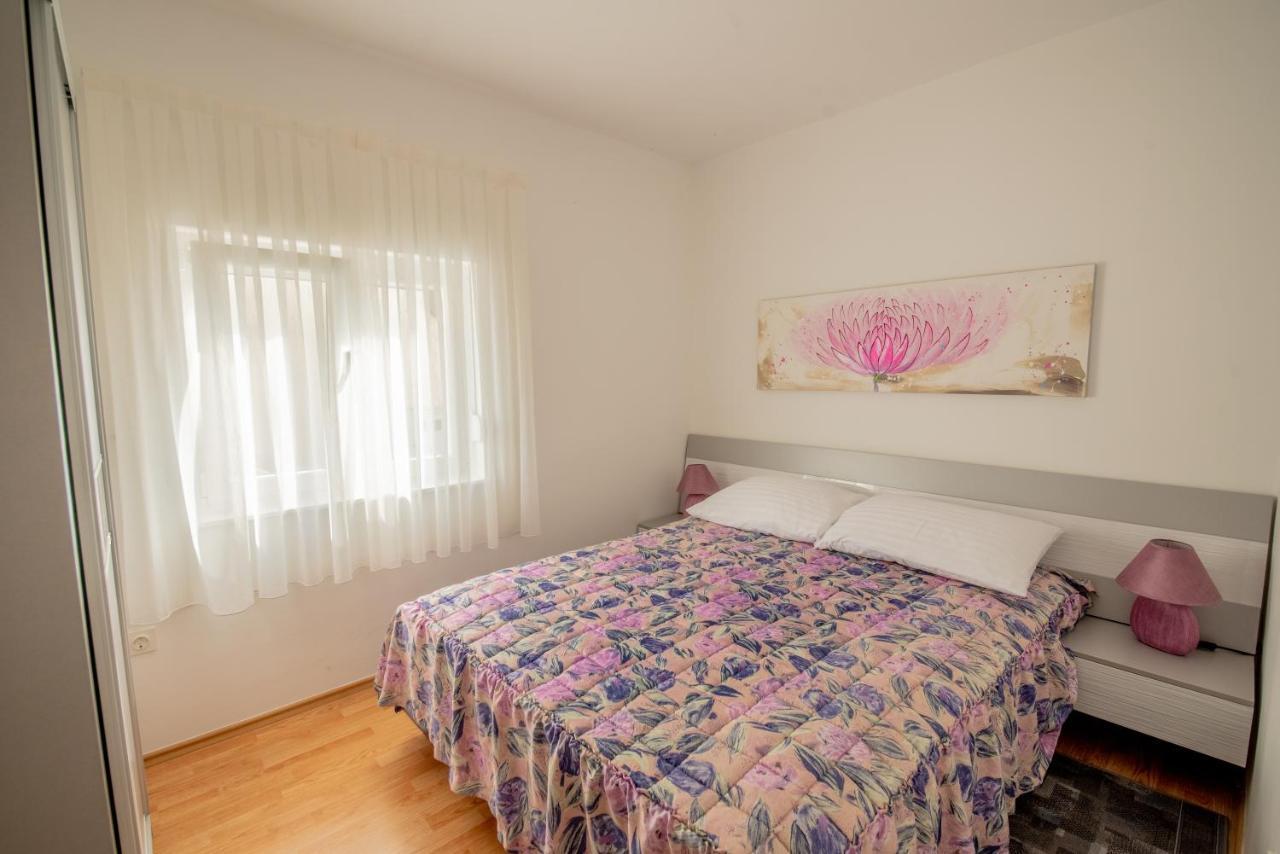 Apartman Bozica Vir Exterior photo